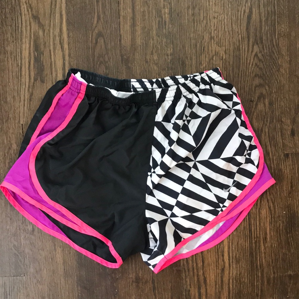 RARE NIKE TEMPO SHORTS